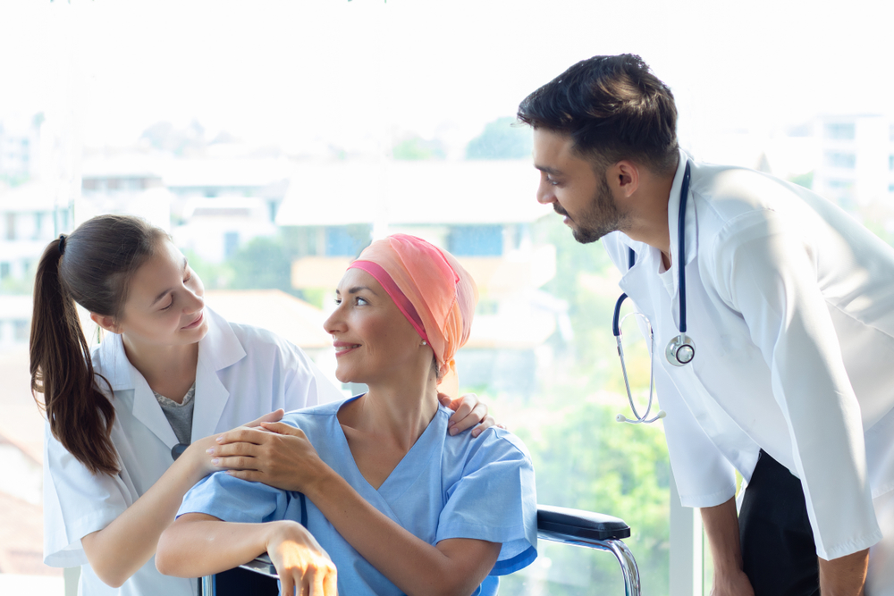 Good,Hospital,Provide,Quality,Medical,Service.,Professional,Doctor,,Nurse,Take