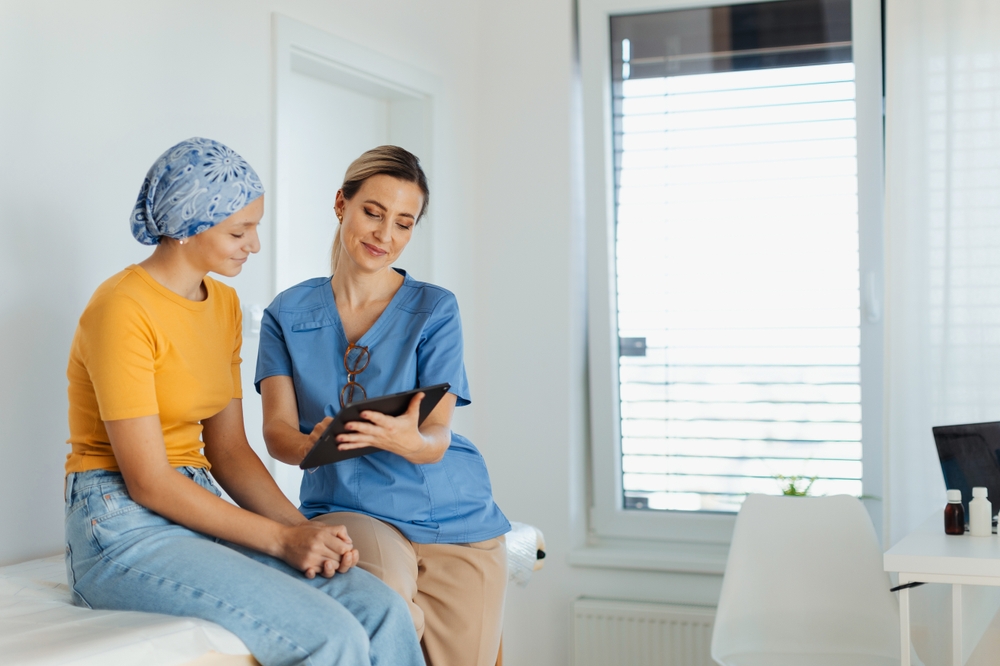 Teenage,Oncology,Patient,Talking,With,Doctor.,Oncologist,Treating,Teen,Girl